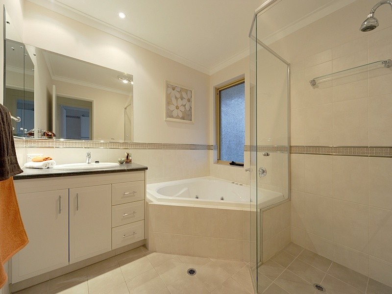 51 Churchlands Ave, Churchlands WA 6018