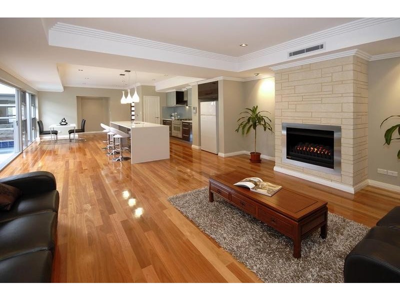 4 Gali Lane, City Beach WA 6015