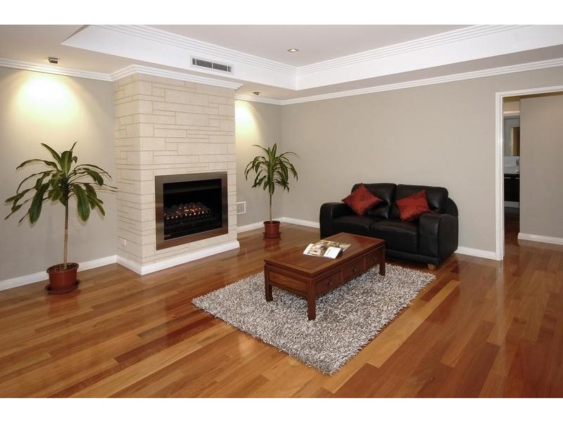 4 Gali Lane, City Beach WA 6015