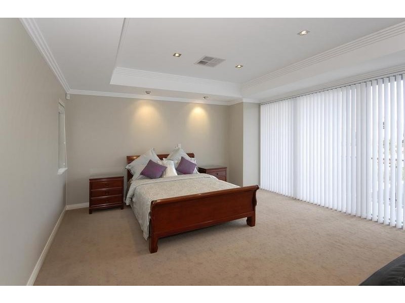 4 Gali Lane, City Beach WA 6015