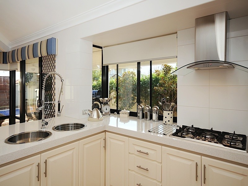 35 Quincy Loop, Iluka WA 6028