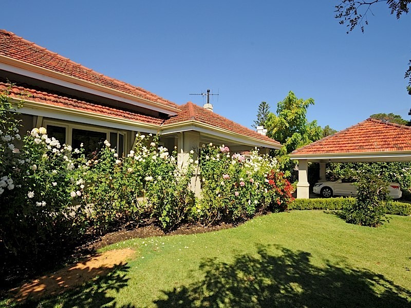 13 Bournville Street, Floreat WA 6014