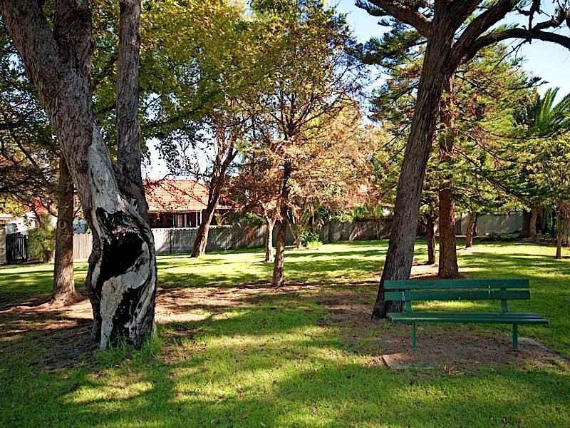 13 Bournville Street, Floreat WA 6014