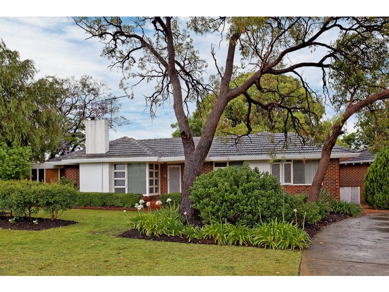 30 Peebles Road, Floreat WA 6014