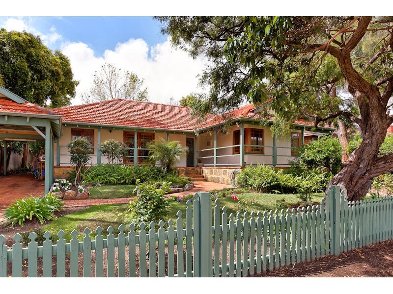 18 Shann Street, Floreat WA 6014