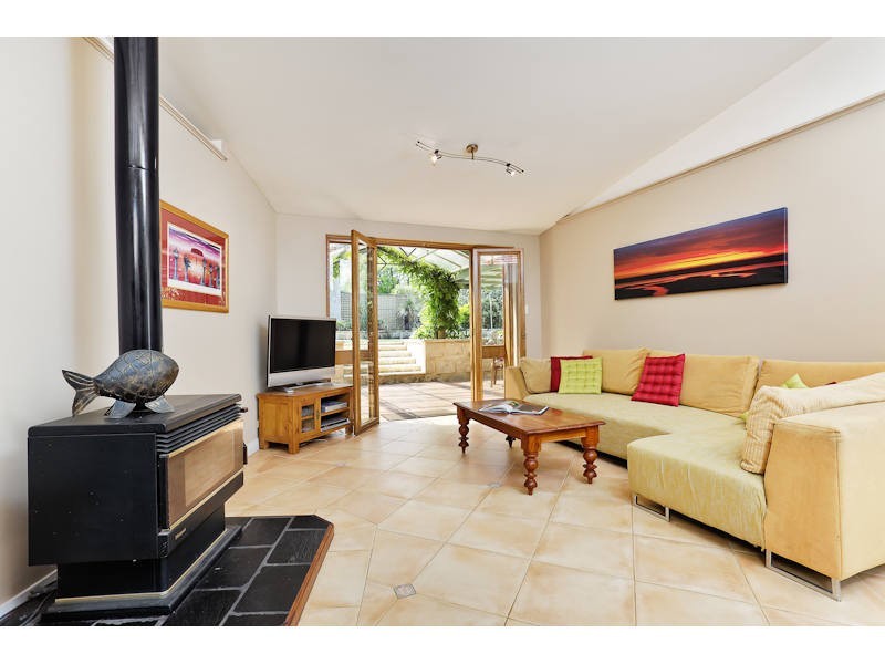 18 Shann Street, Floreat WA 6014