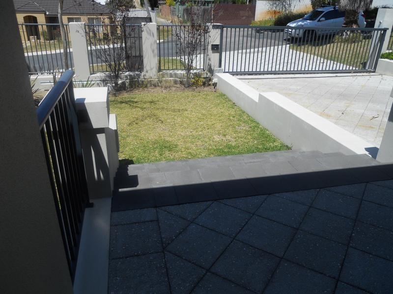 37A Haldane St, Mount Claremont WA 6010