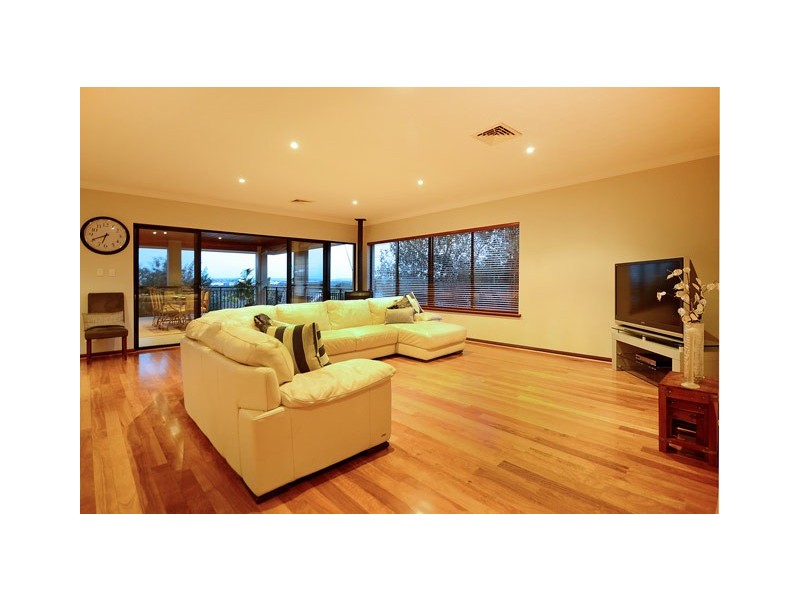 356 Huntriss Road, Woodlands WA 6018