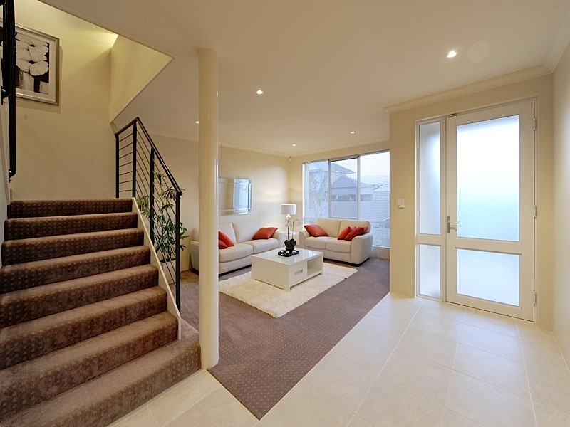 28 Maldives Drive, Hillarys WA 6025