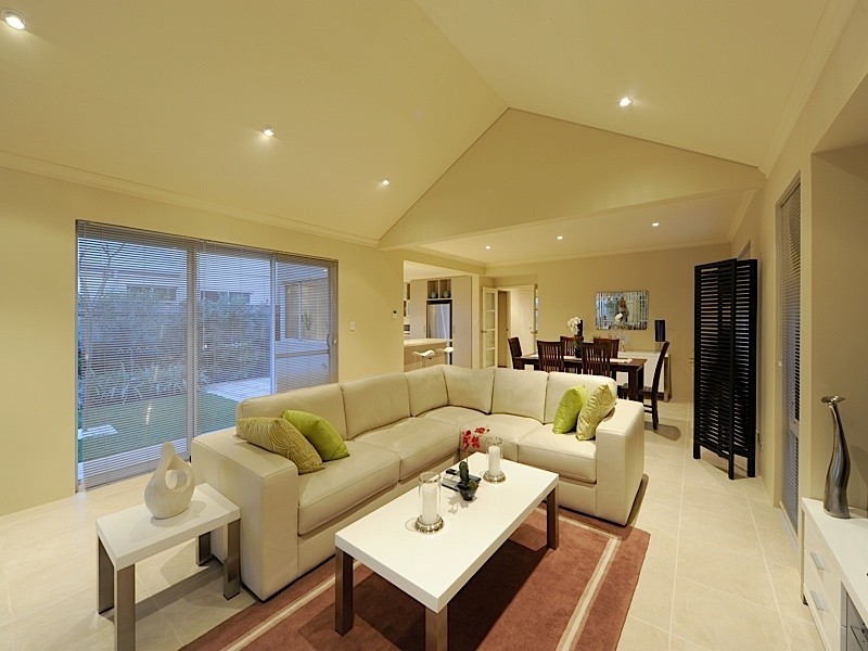 28 Maldives Drive, Hillarys WA 6025