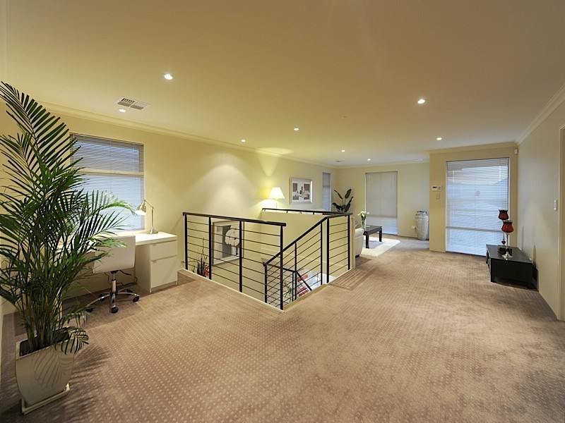 28 Maldives Drive, Hillarys WA 6025