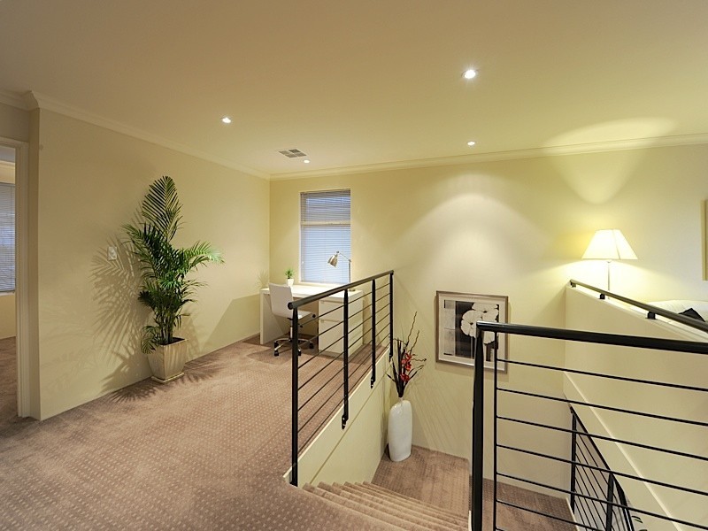 28 Maldives Drive, Hillarys WA 6025