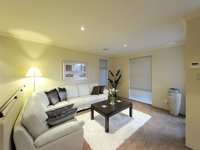 28 Maldives Drive, Hillarys WA 6025