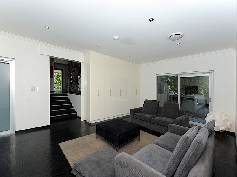 16 SHANNON STREET, Floreat WA 6014