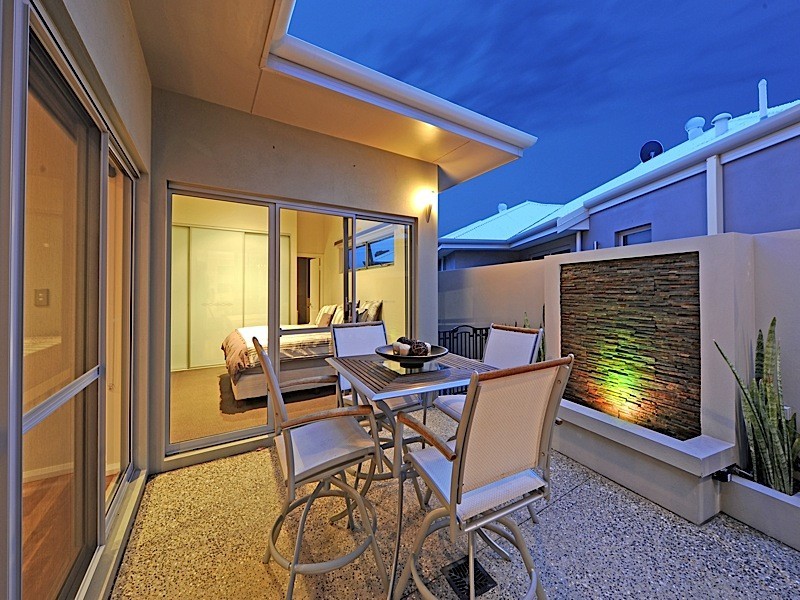 2A Stow Court, Wembley Downs WA 6019