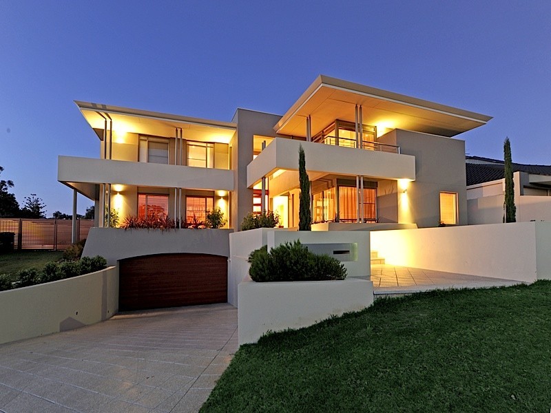 4 Gayton Road, City Beach WA 6015