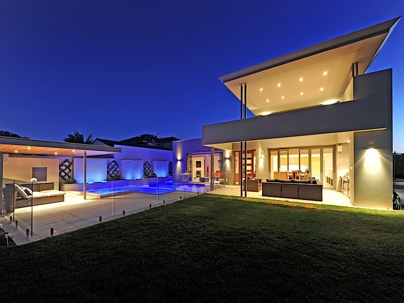 4 Gayton Road, City Beach WA 6015