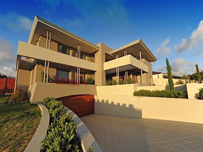 4 Gayton Road, City Beach WA 6015