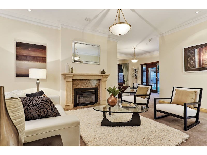 26 Clanmel Road, Floreat WA 6014