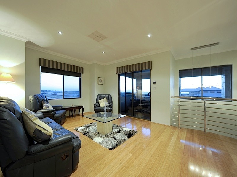 2 Whitehaven Avenue, Burns Beach WA 6028