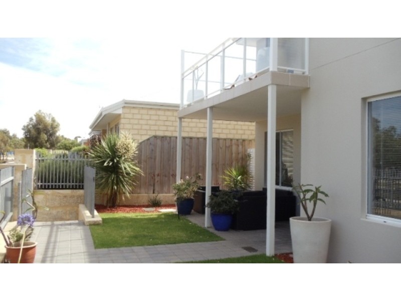 10 Beachside Parade, Yanchep WA 6035