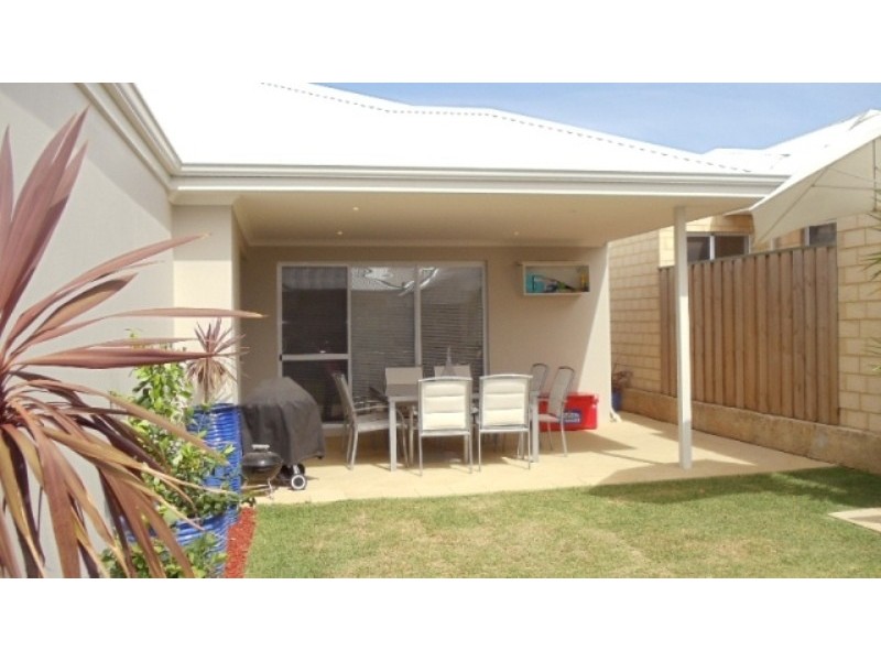 10 Beachside Parade, Yanchep WA 6035