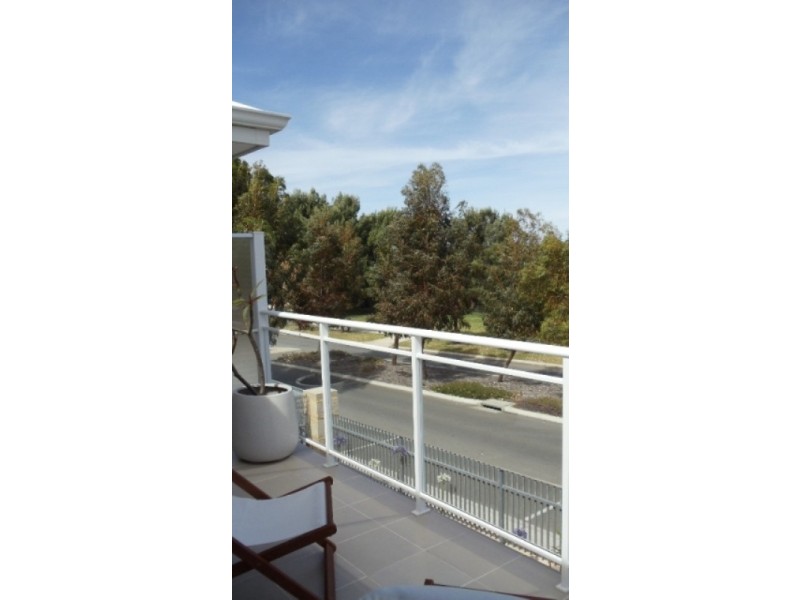 10 Beachside Parade, Yanchep WA 6035