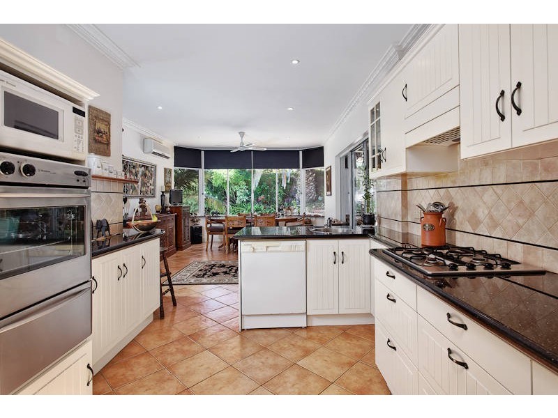 33 The Boulevard, Floreat WA 6014