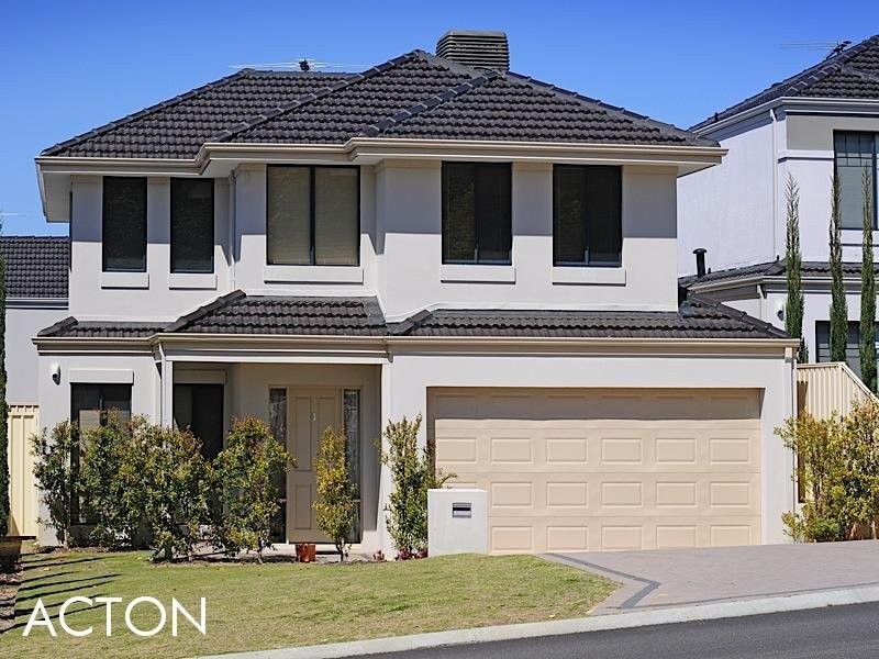 119 Jackson Avenue, Karrinyup WA 6018