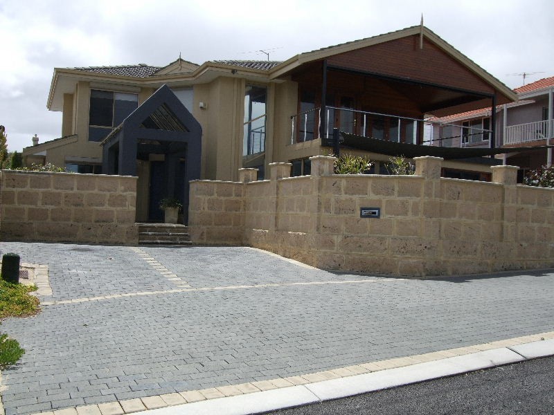 150 West Coast Terrace, Trigg WA 6029