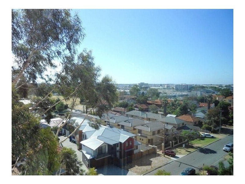 43/40 Pollard Street, Glendalough WA 6016