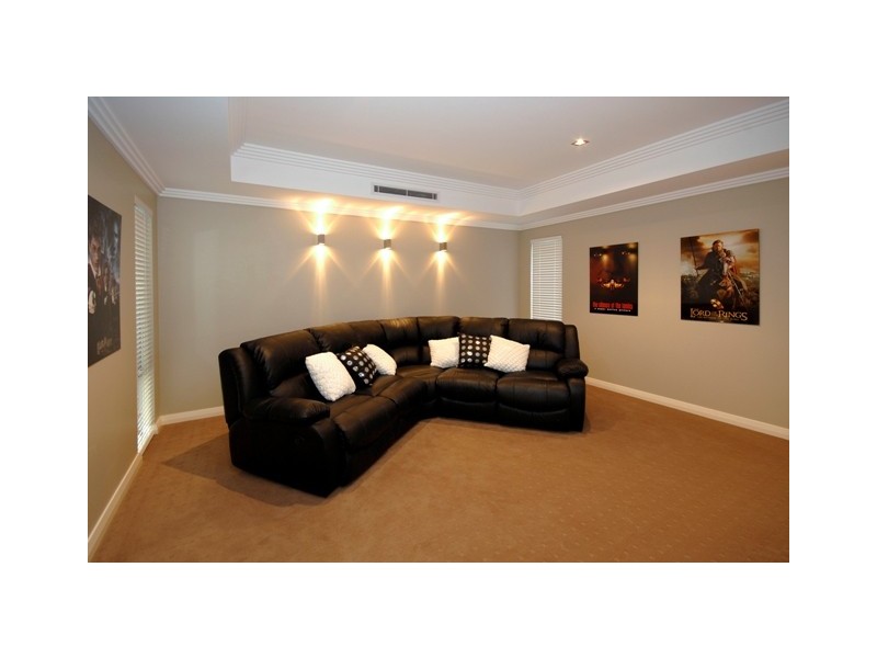 4 Gali Lane, City Beach WA 6015