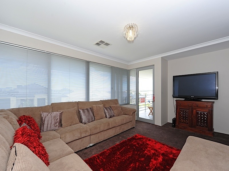 7 Canunda Link, Burns Beach WA 6028