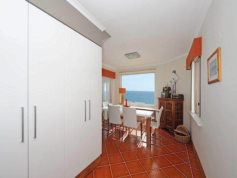 1 Beach Road, Watermans Bay WA 6020