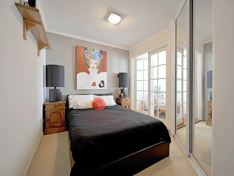 1 Beach Road, Watermans Bay WA 6020