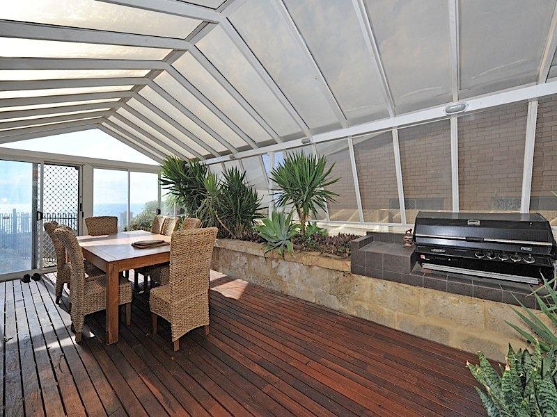 1 Beach Road, Watermans Bay WA 6020