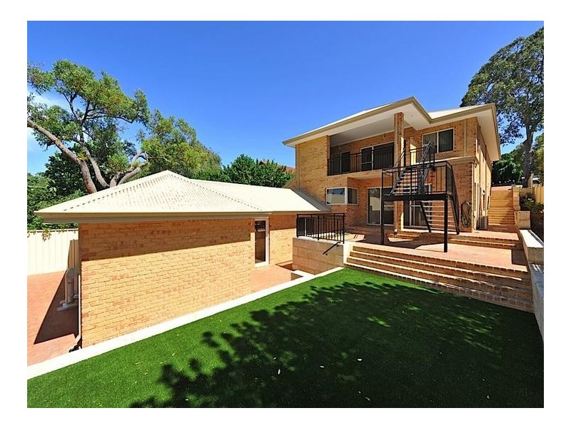 11 Winmarley Street, Floreat WA 6014