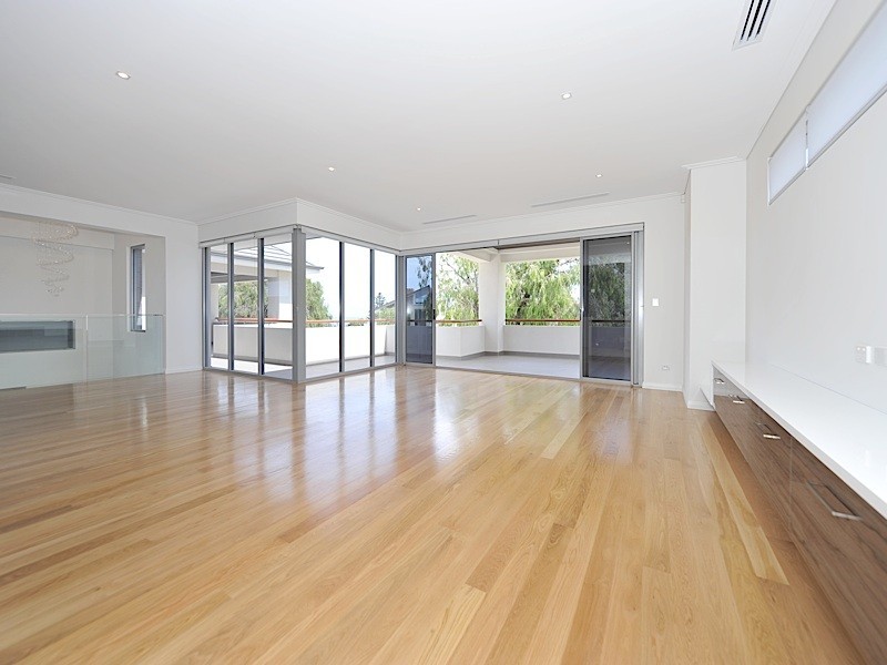 3 ADINA, City Beach WA 6015