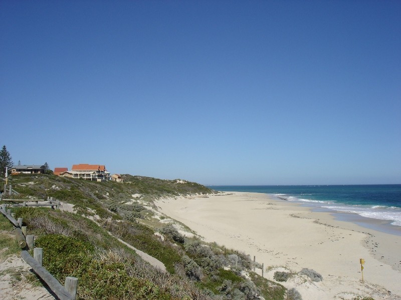 10 Chrisp Place, Yanchep WA 6035