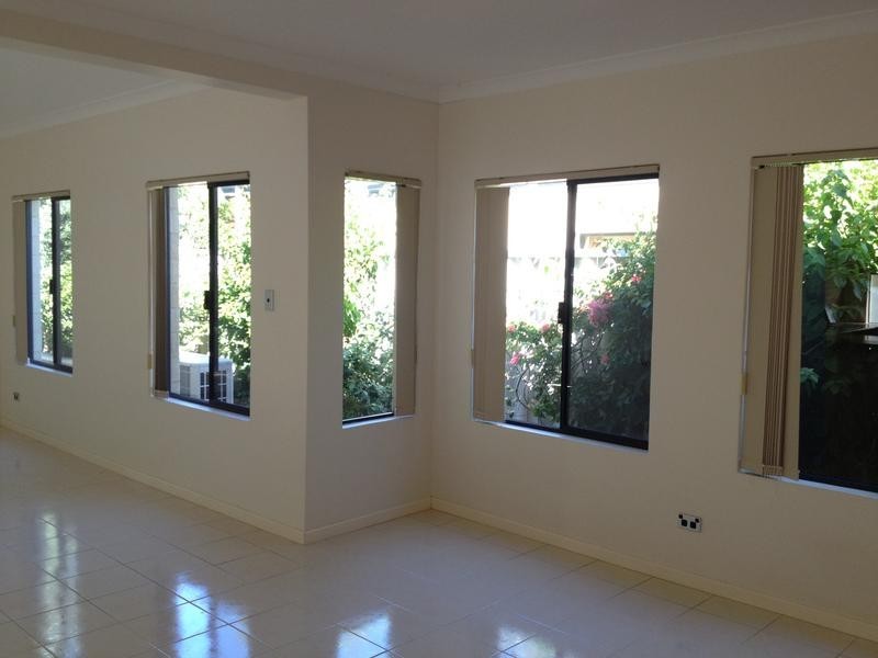 57a Shearn Crescent, Doubleview WA 6018