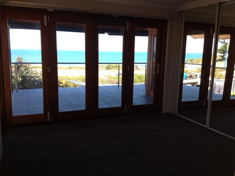 150 West Coast Terrace, Trigg WA 6029