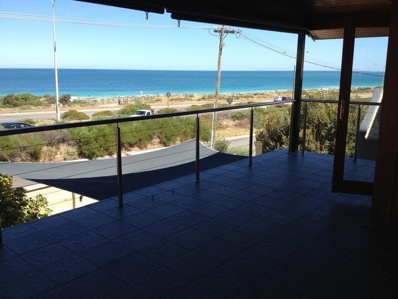 150 West Coast Terrace, Trigg WA 6029