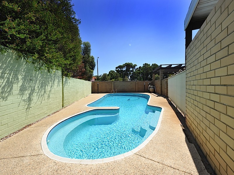 1 Larundel Road, City Beach WA 6015