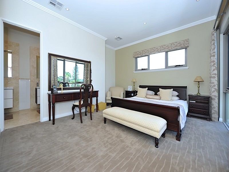 10B Lentara Crescent, City Beach WA 6015