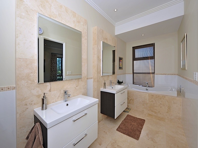 10B Lentara Crescent, City Beach WA 6015