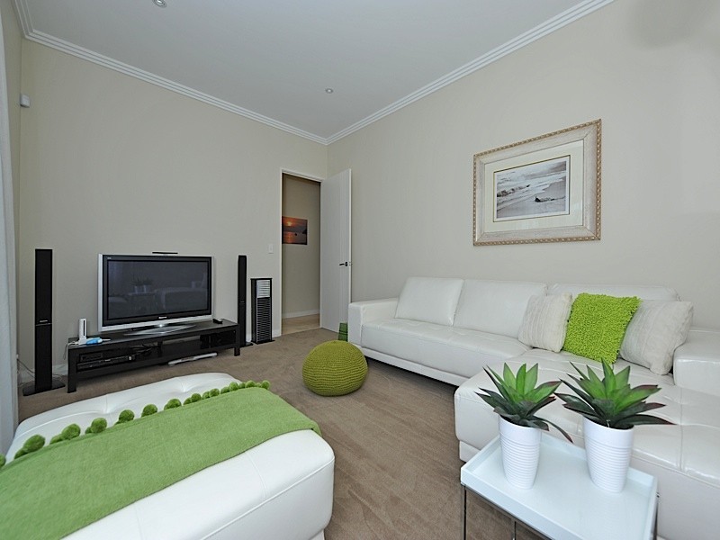 10B Lentara Crescent, City Beach WA 6015