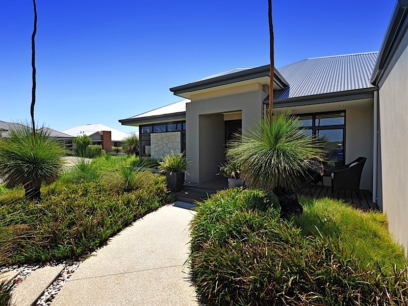 14 Brigalow Bend, Ellenbrook WA 6069