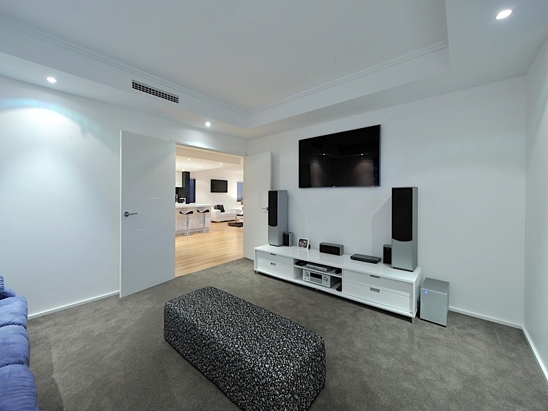 3 Anguilla Gardens, Iluka WA 6028