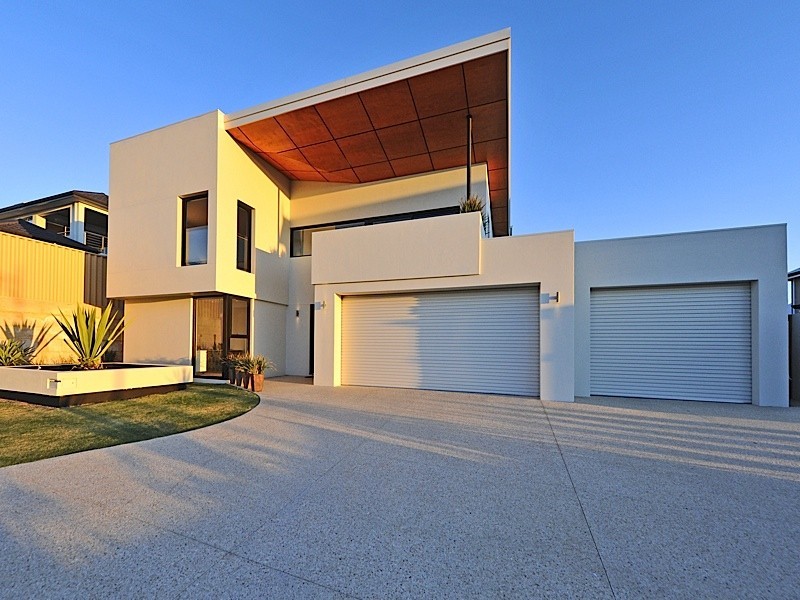 3 Anguilla Gardens, Iluka WA 6028