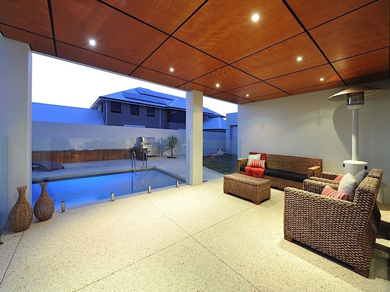 3 Anguilla Gardens, Iluka WA 6028